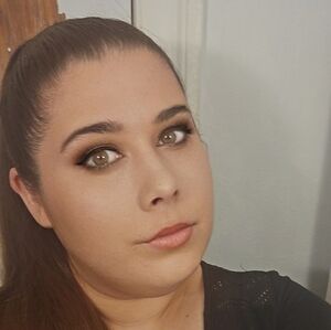 Meet your Posher, Whitney